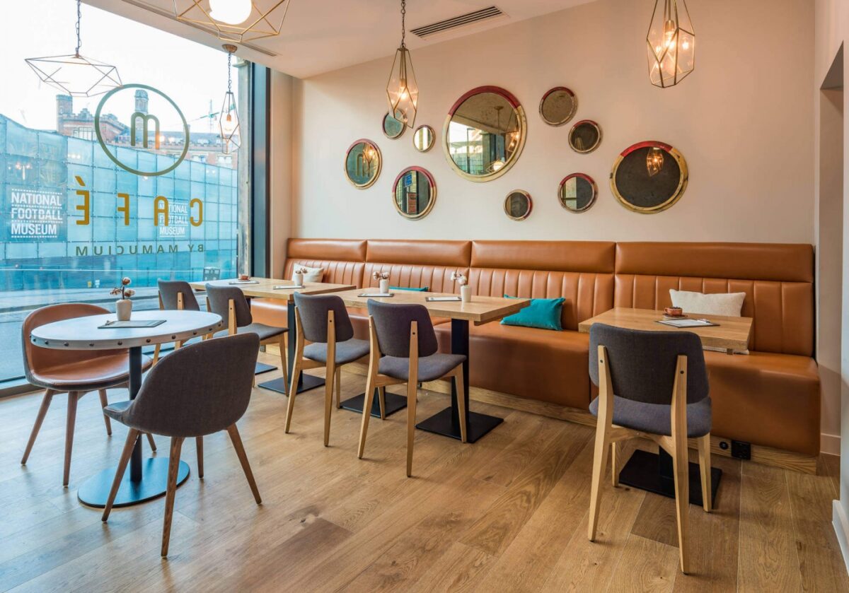 THINGS TO CHECK BEFORE BUYING RESTAURANT FURNITURE IN SUNNY OVERSEAS
